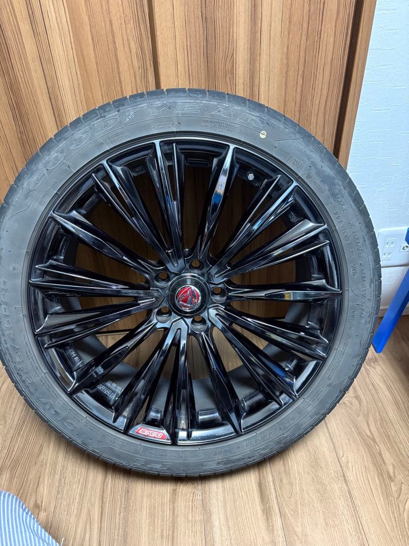 レイズ ベルサス ストラテジアボージュ 10THアニバーサリーリミテッドホイール