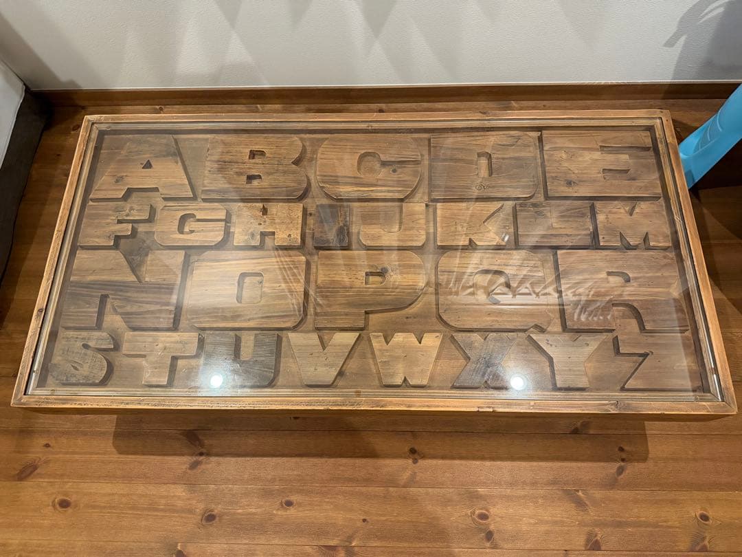 リビングテーブル　ABCテーブル