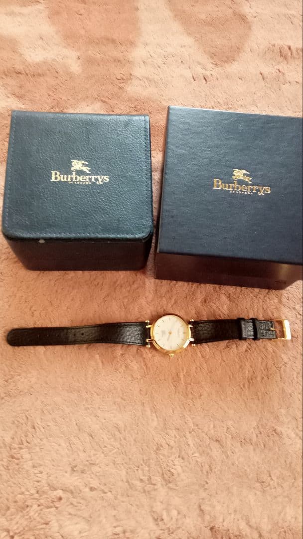 Burberrys 腕時計 アナログ ゴールド/ブラック
