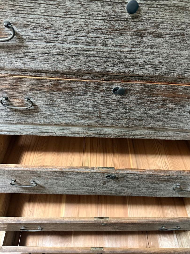 【値下げ】送料込み　中古　桐箪笥　着物　2段構成　6段引き出し