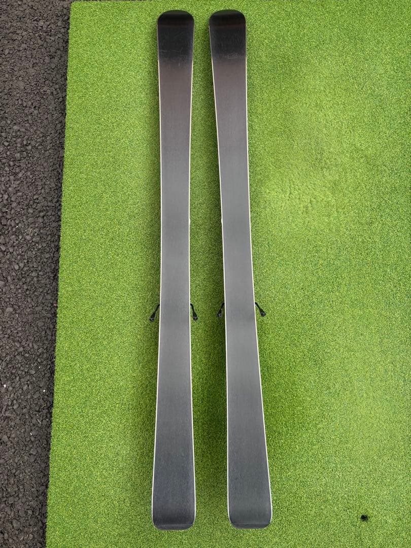 ジュニア用　スキー板（130）+ブーツのセット