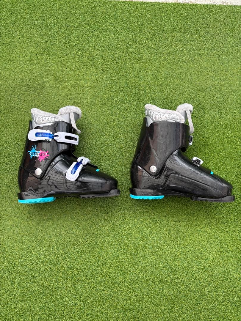 ジュニア用　スキー板（130）+ブーツのセット