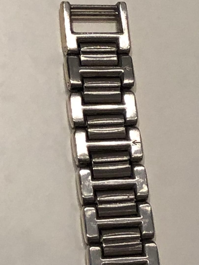 YSL イヴ・サンローラン　腕時計 2200-229789Y【電池交換済】