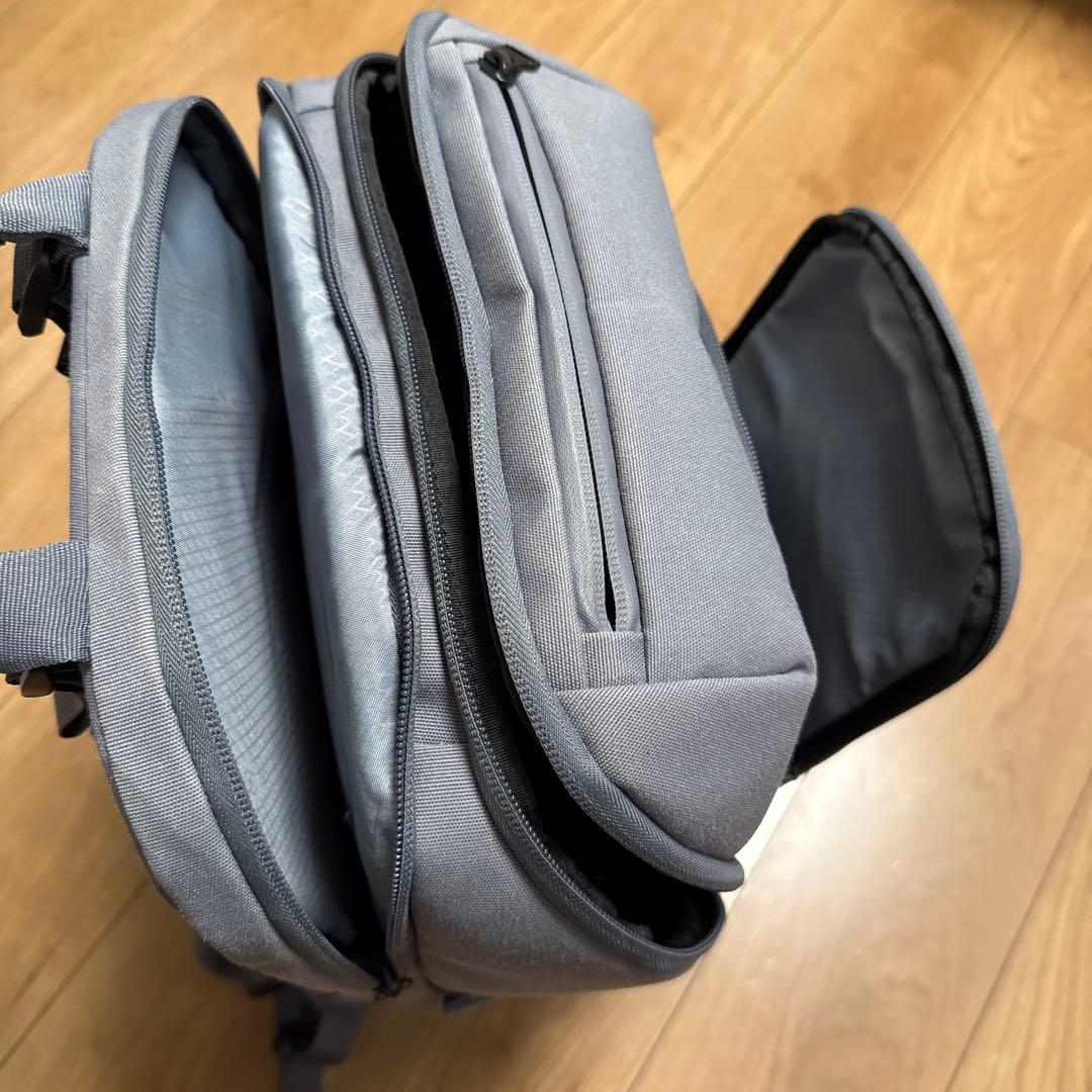 Victorinox コミューターバックパック