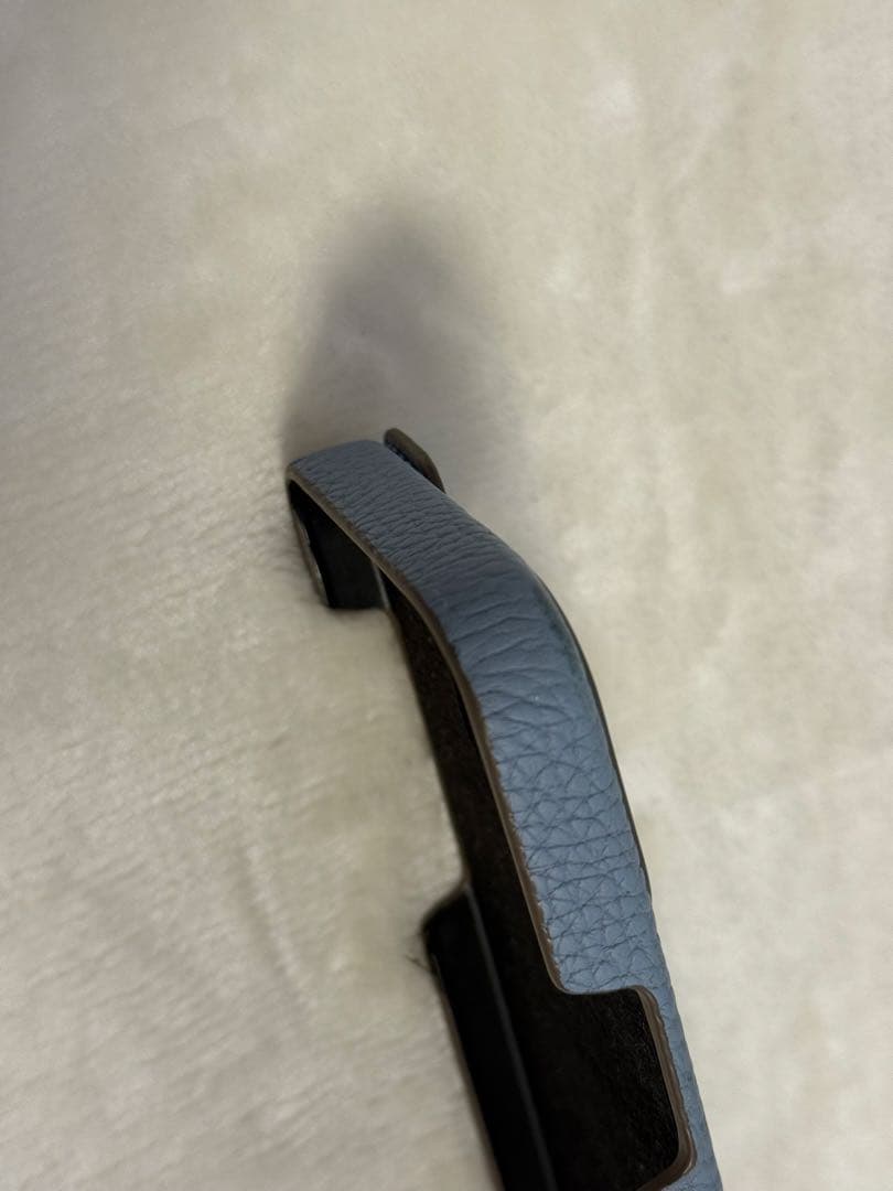 美品◆BONABENTURA◆限定色◆iPhone15proケース×ストラップ