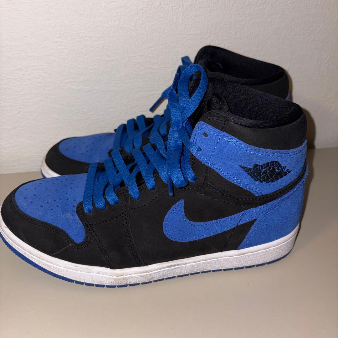 NIKE スニーカー