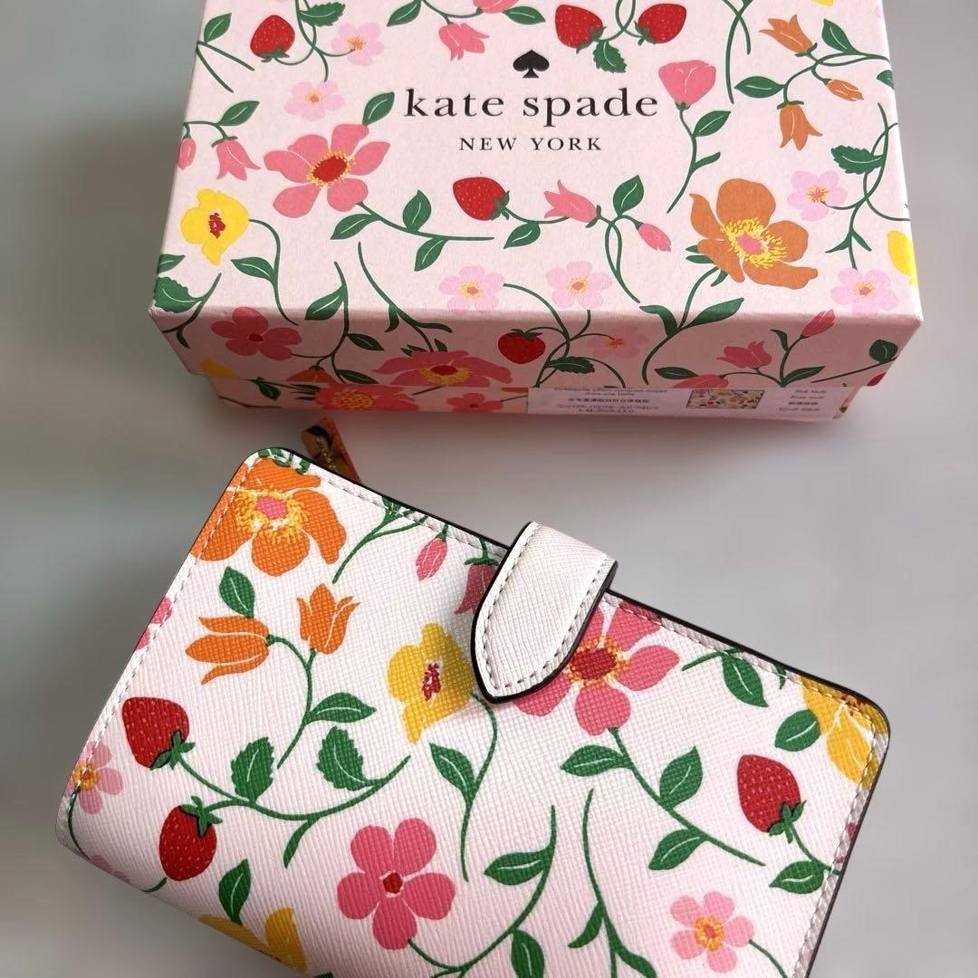 ケイトスペード　折り財布　新品未使用