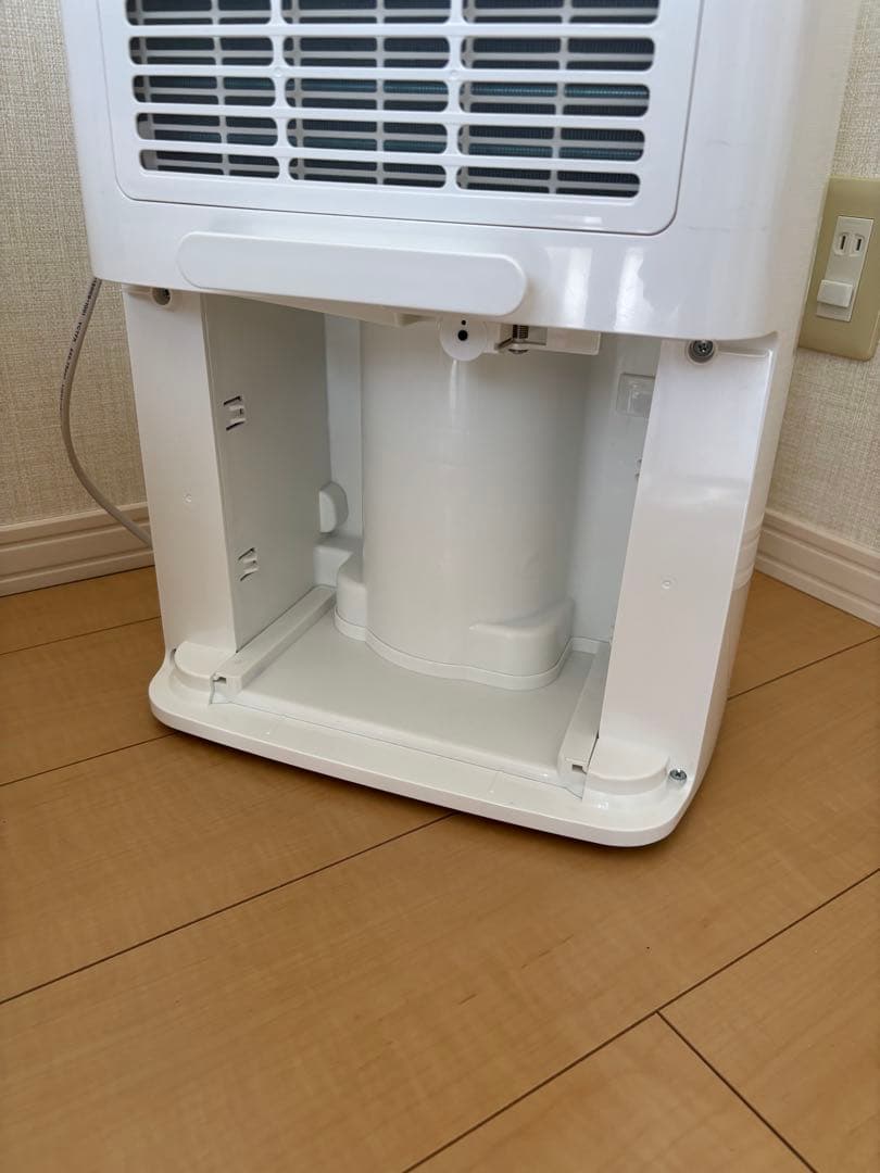 【LOWYA】 コンプレッサー式 除湿機／衣類乾燥・部屋干し対策