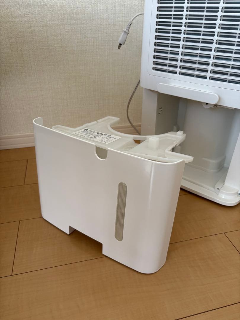 【LOWYA】 コンプレッサー式 除湿機／衣類乾燥・部屋干し対策