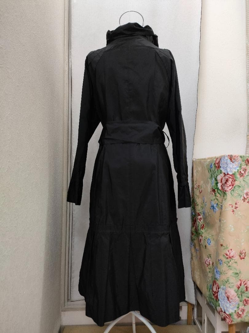 リツコシラハマ　ブラック　ロングコート