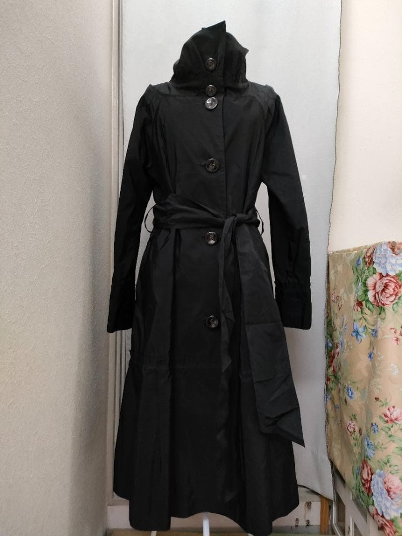 リツコシラハマ　ブラック　ロングコート