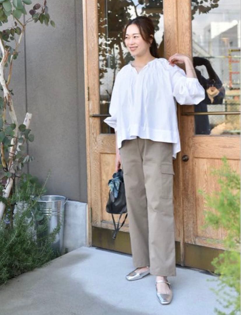 OUR 裾がしぼれる2wayカーゴパンツ