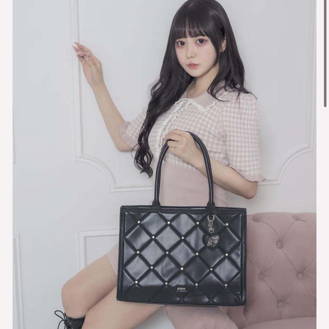 pium ビジューキルティングトートバッグ