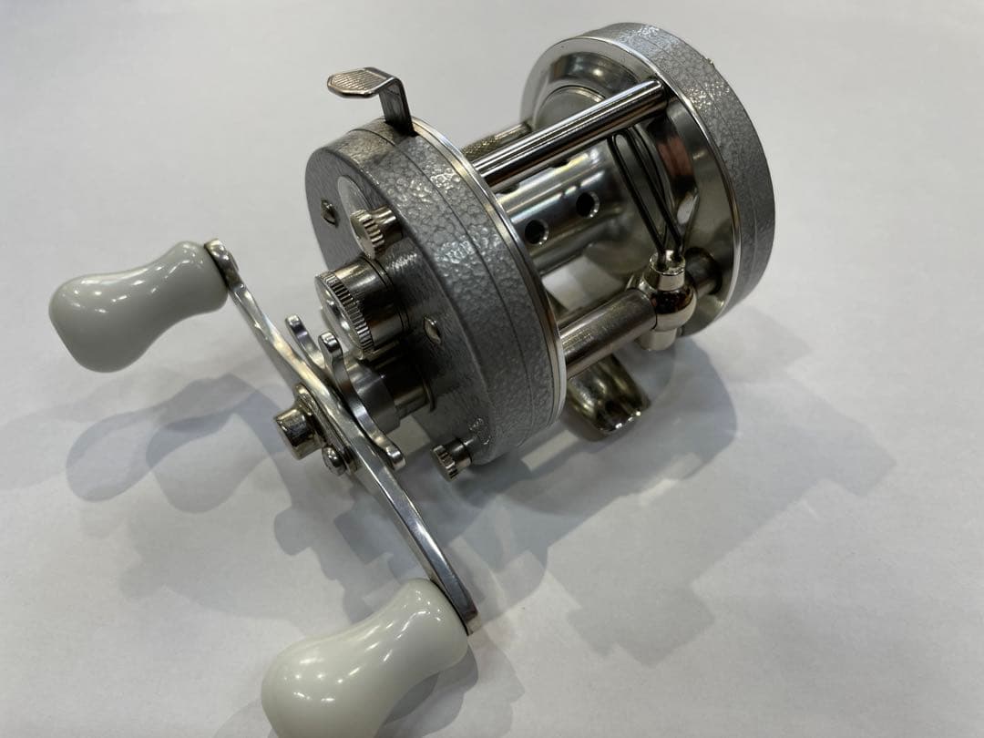 五十鈴 ヘッドハンターズ BC 720 SSS ストーンシルバー