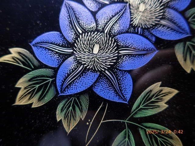 るでぃ。　青がとても美しい輪島塗。鉄線沈金仕上げの硯箱になります。未使用品