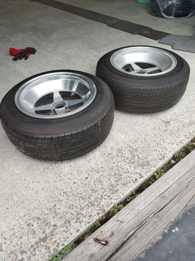 当日物エクイップ01 14インチ114.3 2本