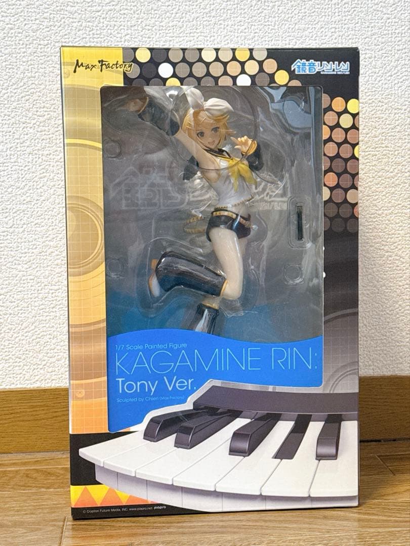 Tony 鏡音リン フィギュア
