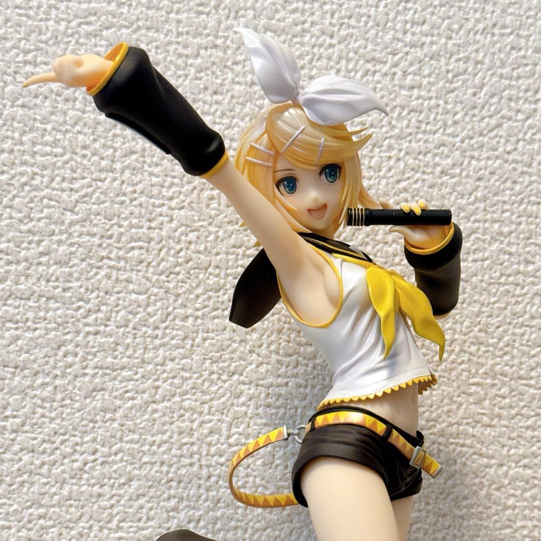 Tony 鏡音リン フィギュア