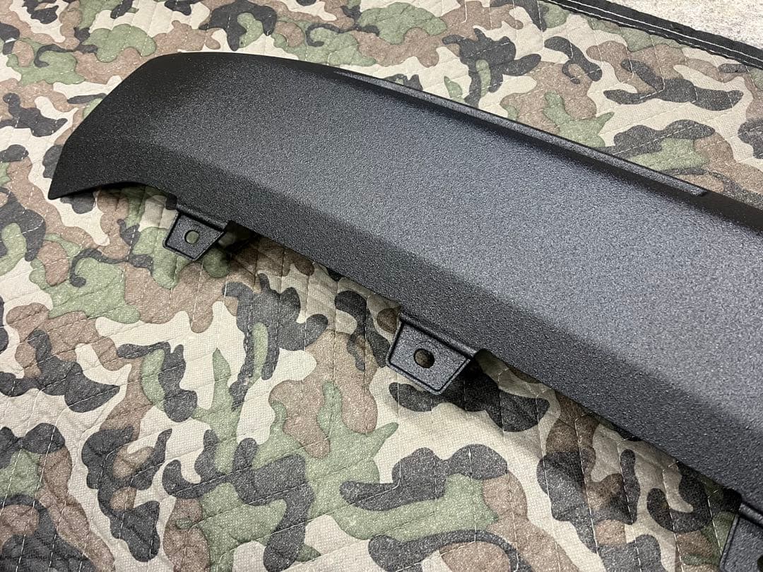 かあず様デリカD5 後期　フロントアンダーカバーリアバンパー　ラプター塗装