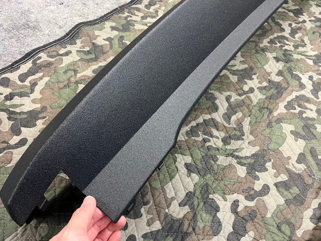 かあず様デリカD5 後期　フロントアンダーカバーリアバンパー　ラプター塗装