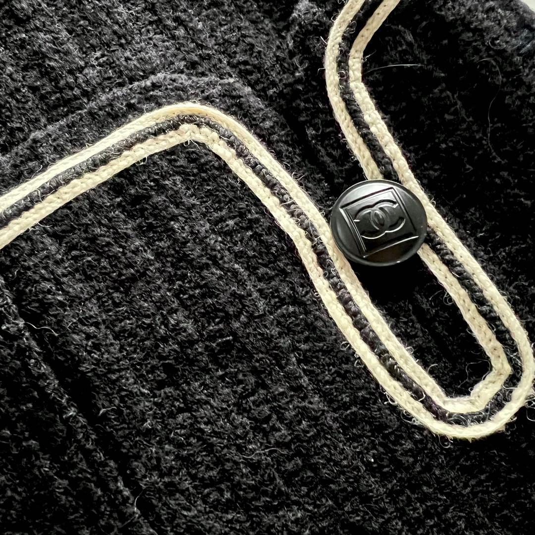 未使用　CHANEL シャネル　ジャンバースカート　ワンピース