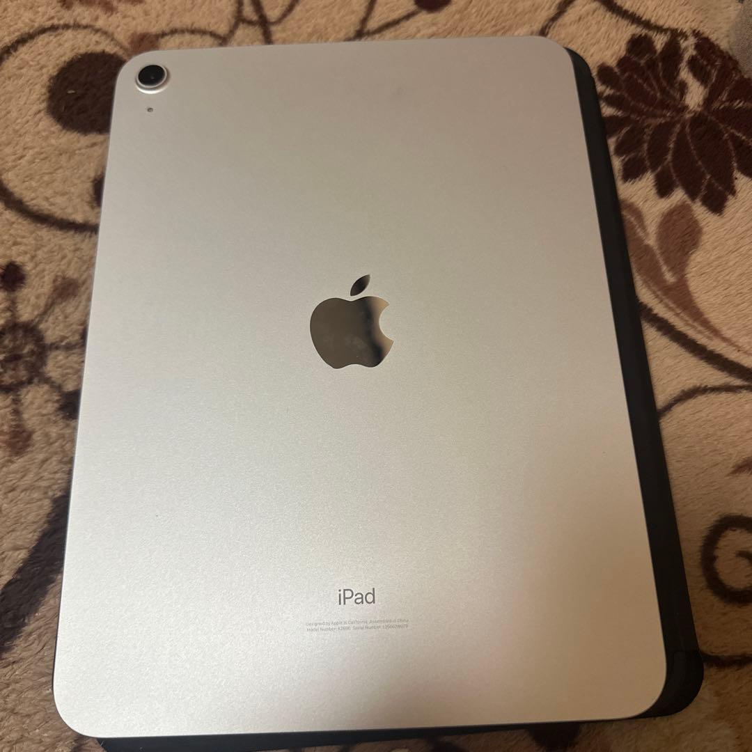 iPad第10世代　64GB