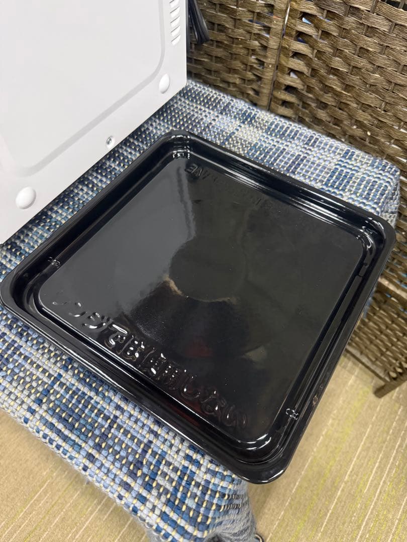 【洗浄消毒作業済】　アイリスオーヤマ　オーブンレンジ　MO-F1807-W