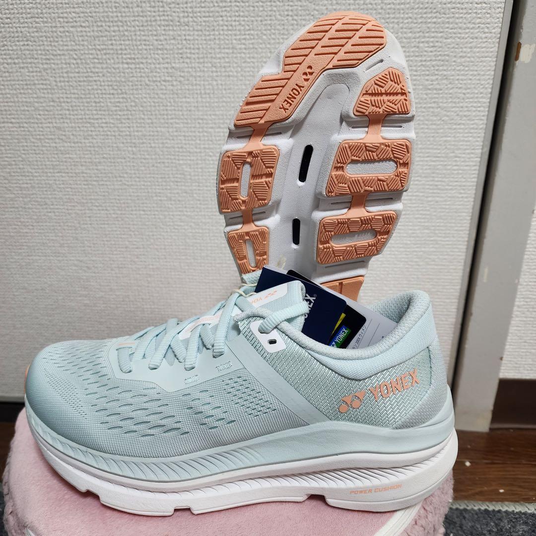 新品未使用ヨネックス　YONEXセーフラン　200X ウィメン24cm　最新