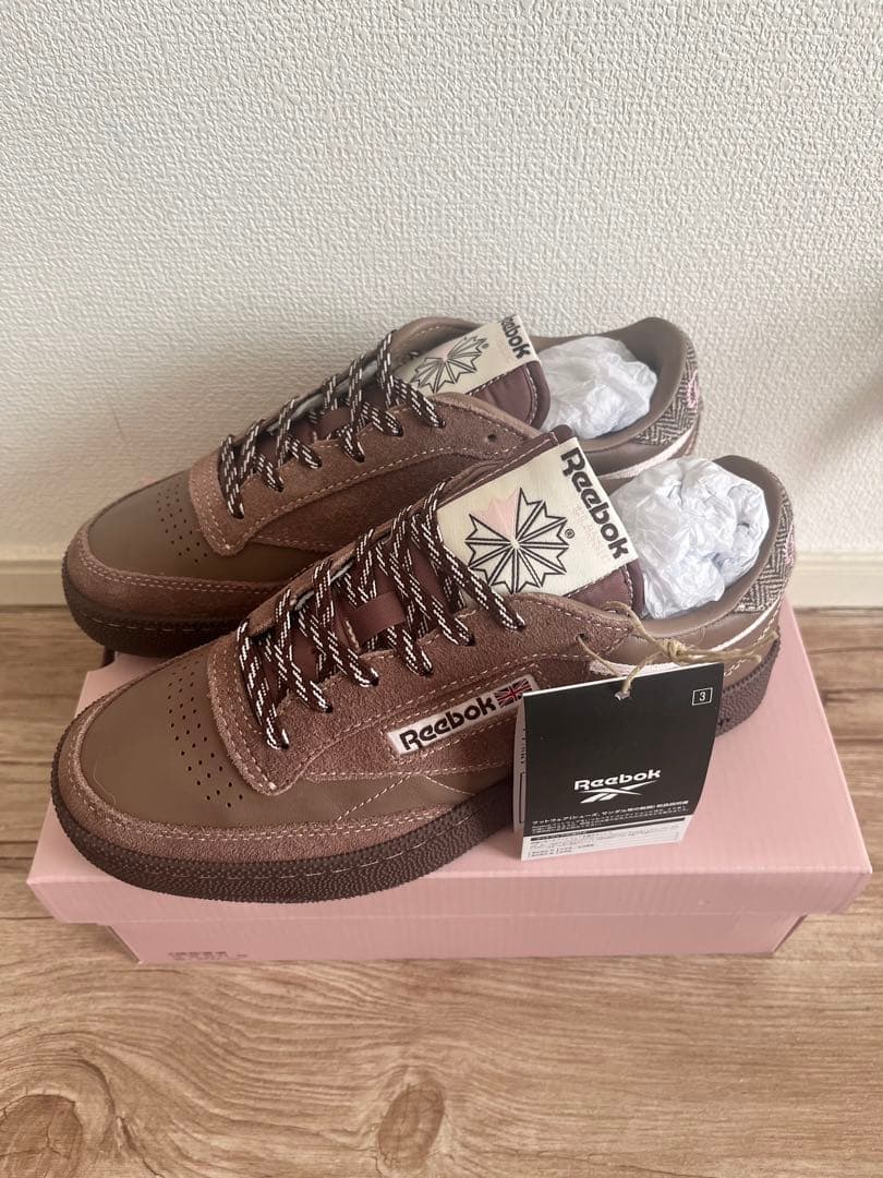 【Reebok× FRAY I.D】CLUB C 85 Vintage