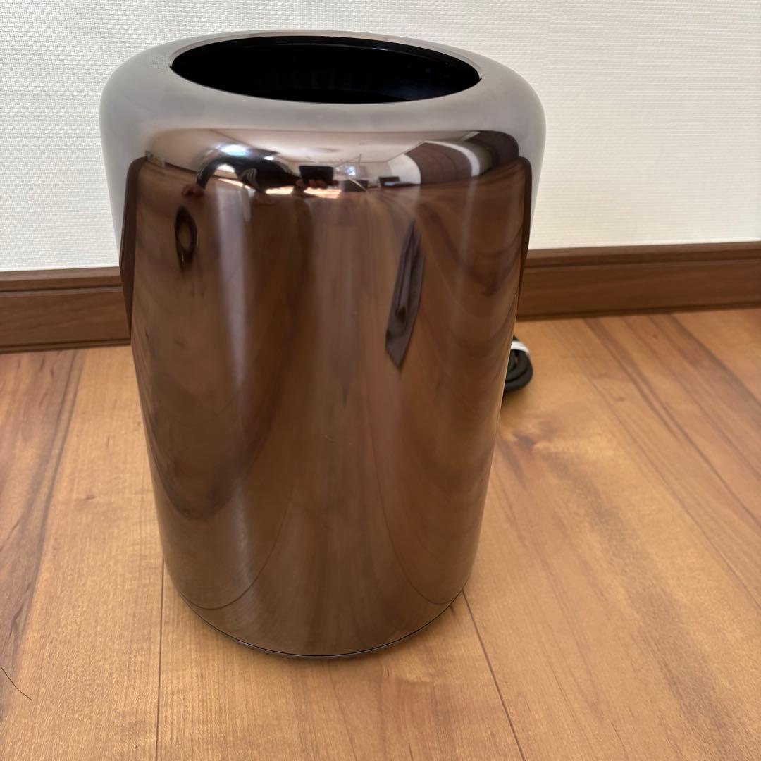 MacPro(Late 2013)　マックプロ 6.1 ME253J/A