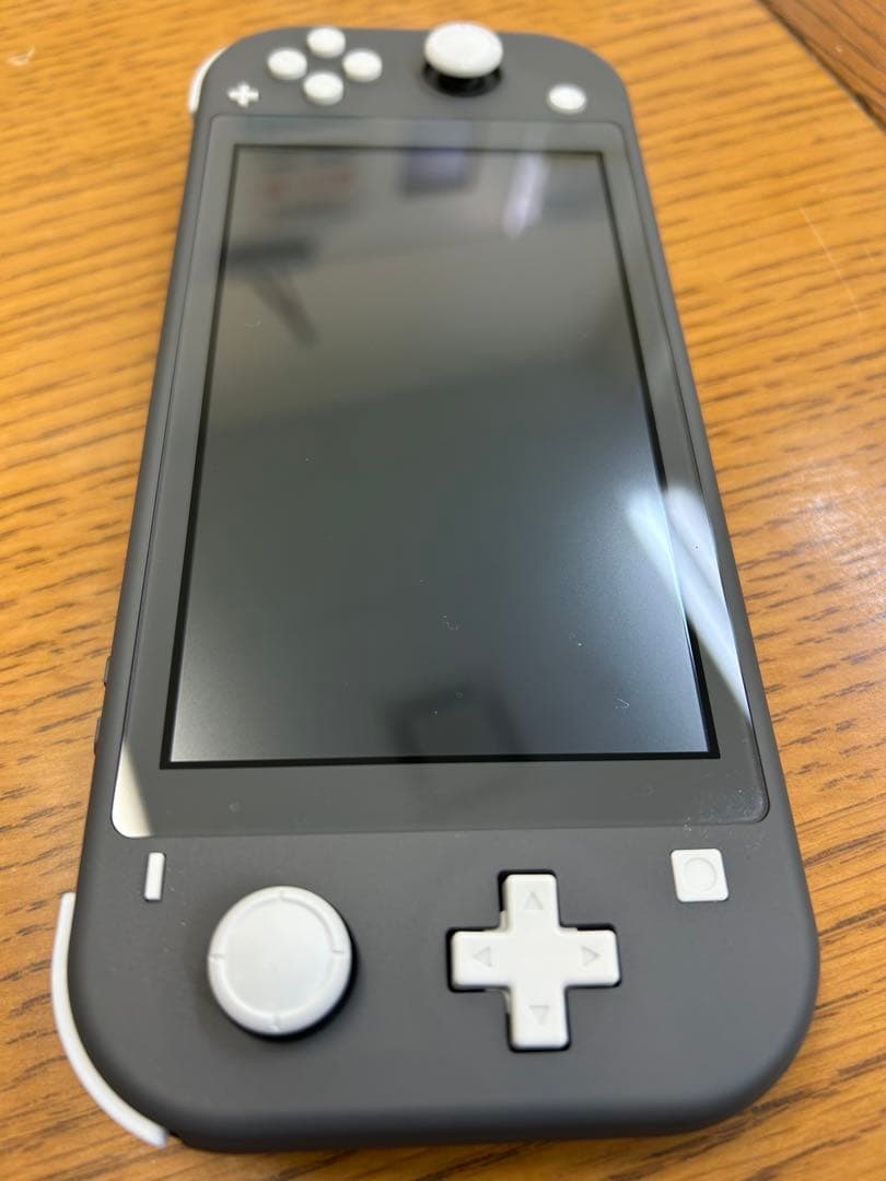 【専用】Nintendo Switch Lite + ドラゴンクエストⅢ