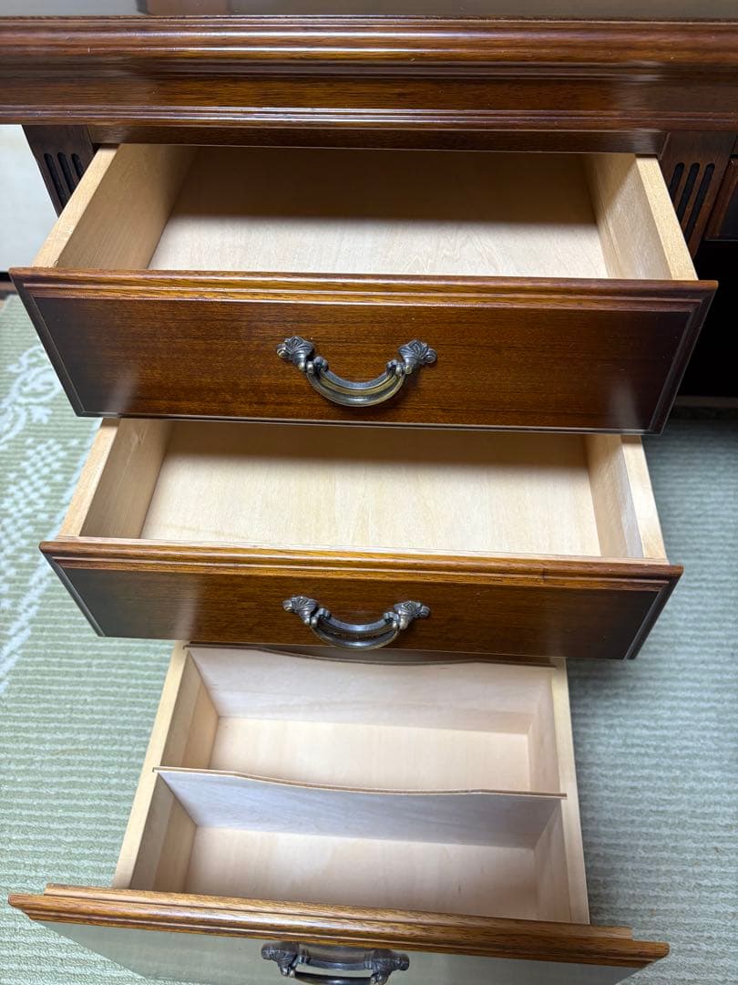 カリモク 木製 書斎机 クラシックスタイル