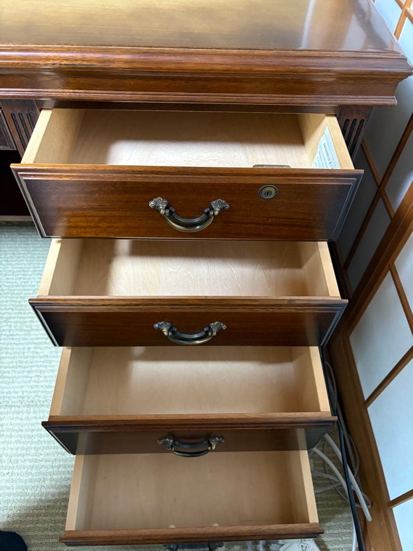 カリモク 木製 書斎机 クラシックスタイル