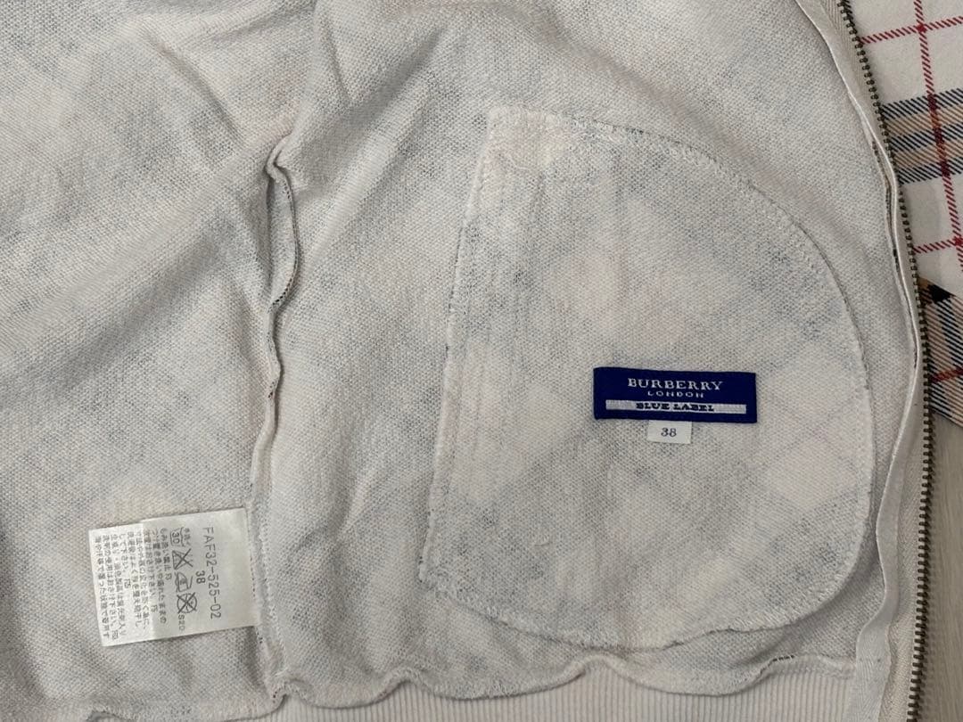 【ぽ:本日24時まで】BURBERRY チェック柄 フード付きパーカー