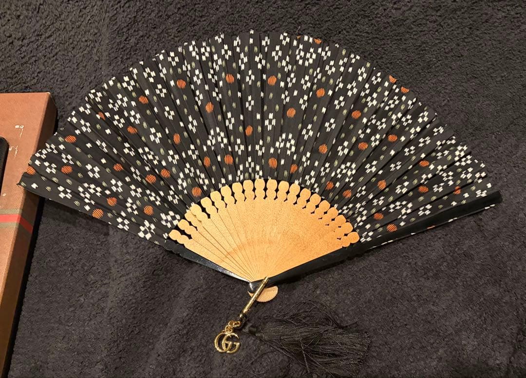 Gucci グッチ 扇子 新品 レア Tessa Thompson着用