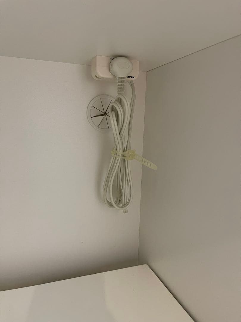 ニトリ　食器棚　幅80　クリスナ　80KB-WH