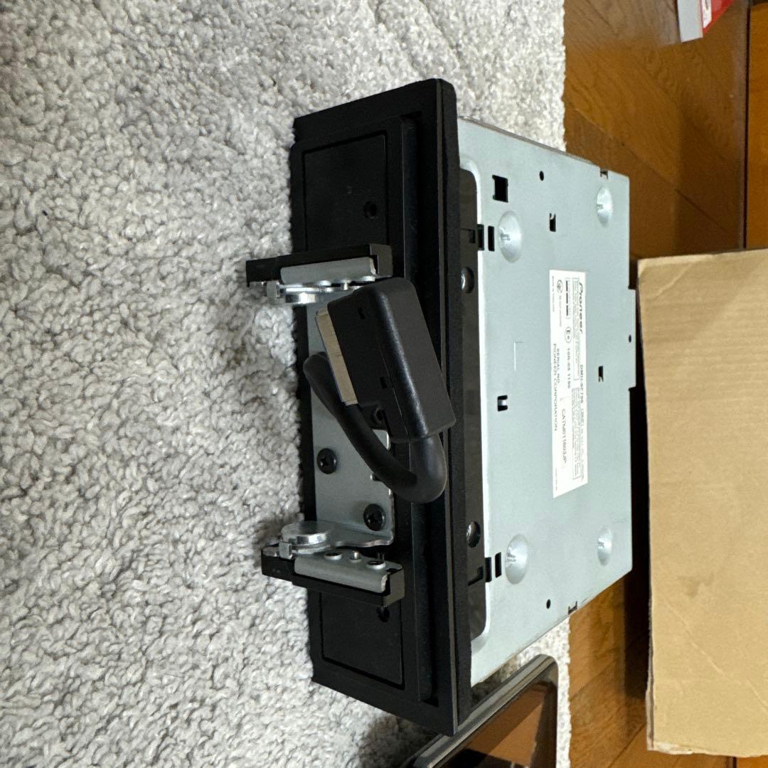 【訳あり】 カロッツエリア　DMH-SF700