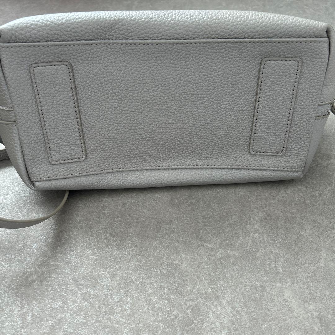 BARCOSシュリンクレザー3層ハンドバッグ　未使用品