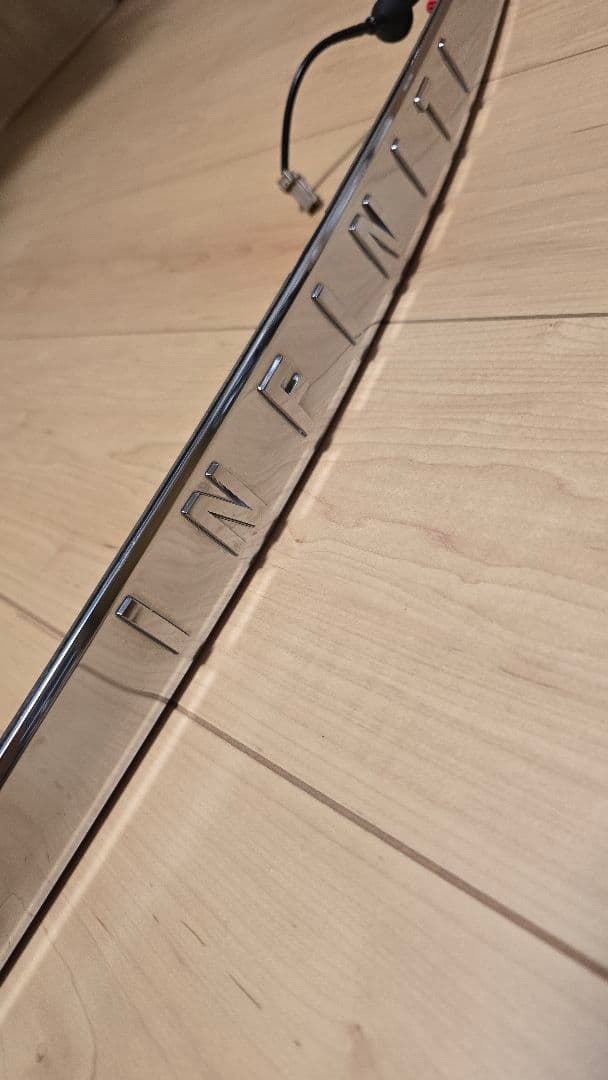 INFINITI EX/QX スカイラインクロスオーバーリアガーニッシュJ50