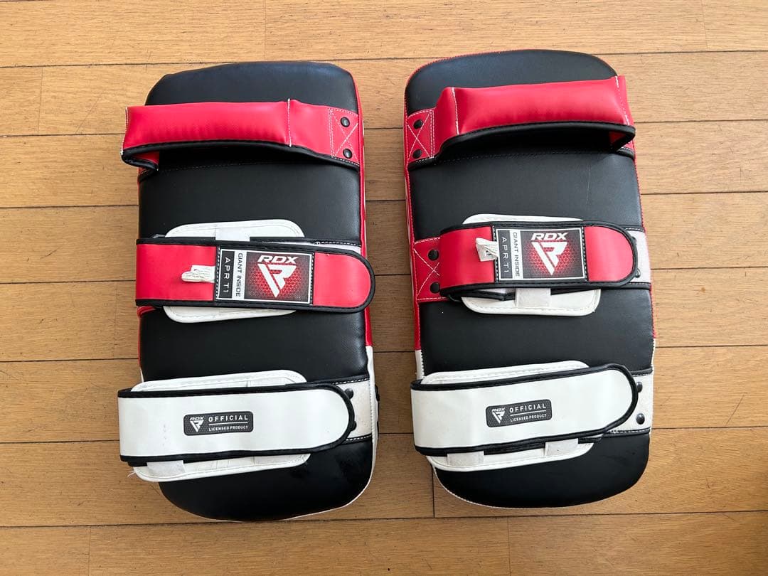 RDX 空手 ボクシング キックミット 2個セット 黒 赤