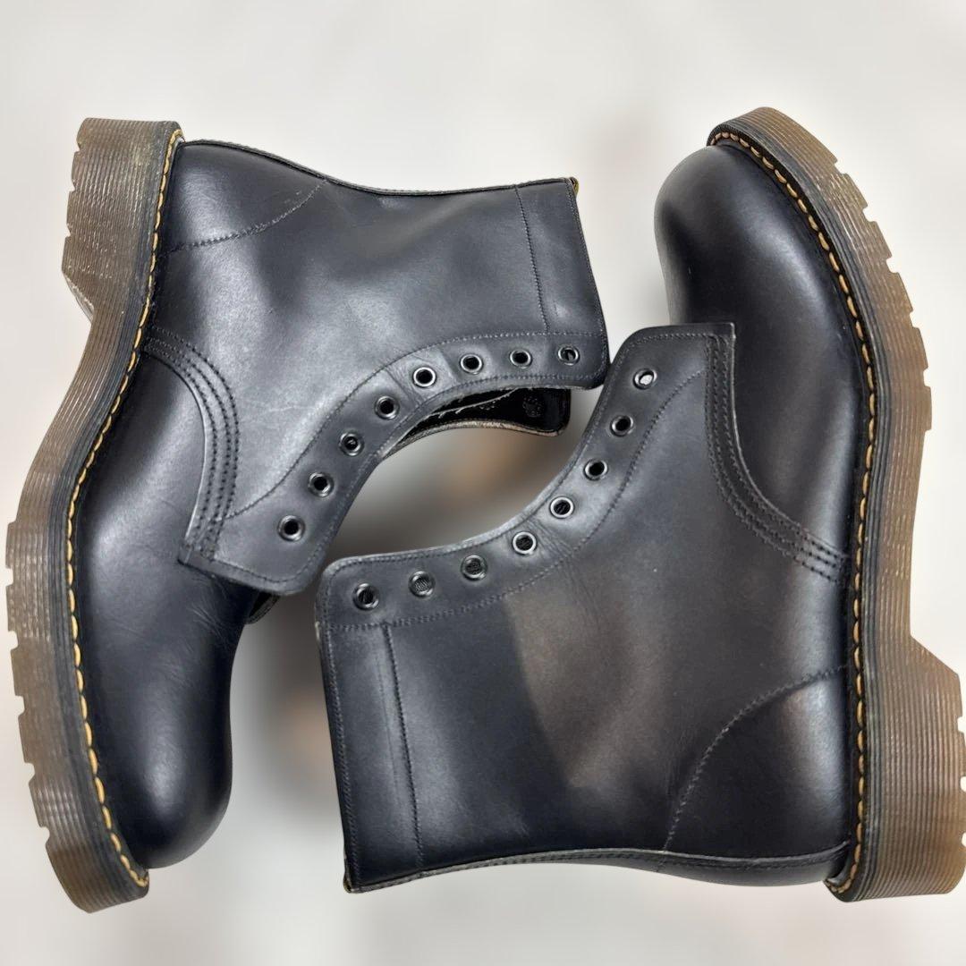 ドクターマーチン　レザーブーツ　ブラック　イングランド製　サイズ7 美品　紐なし