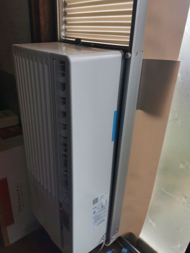 【美品】2024年製Haier窓用エアコンJA−16Zハイアール　枠・リモコン付