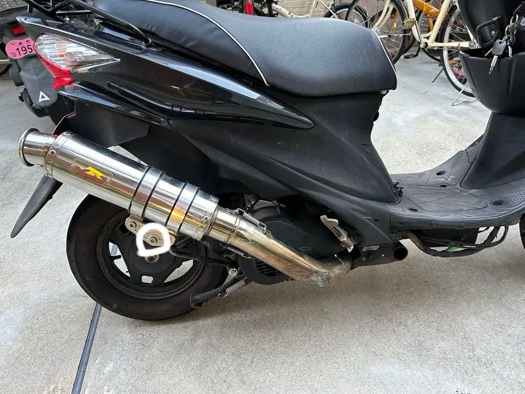 アドレスv125 リアライズマフラー