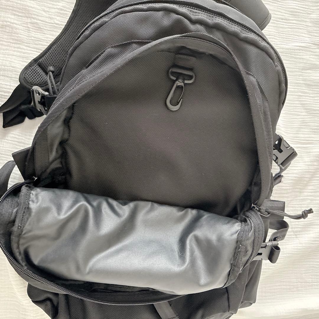 NEW ERA ニューエラ キャリアパック 35L ブラック バックパック大容量