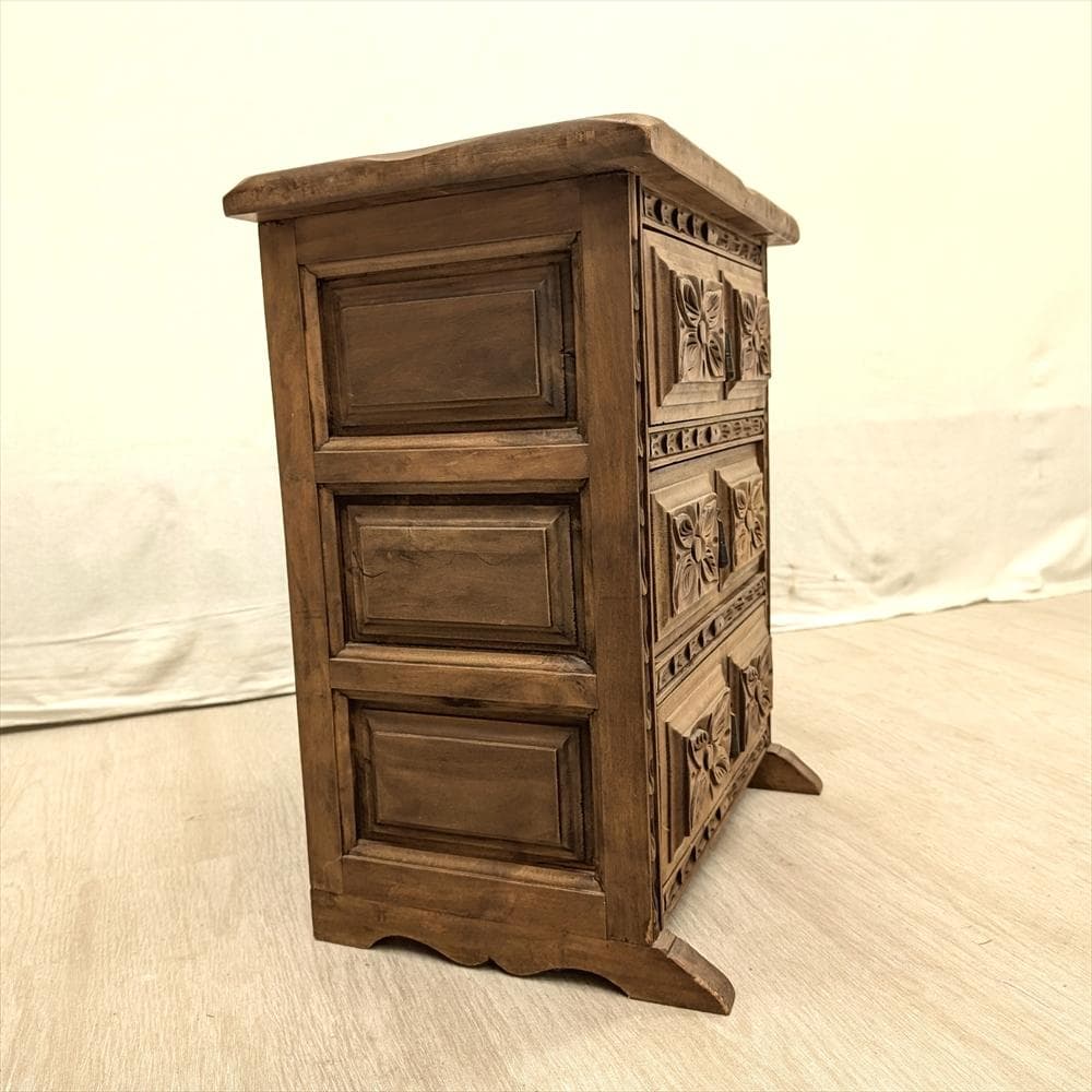 スペイン製　無垢　3段　サイドチェスト　タンス　箪笥　たんす　チェスト　ドロワー