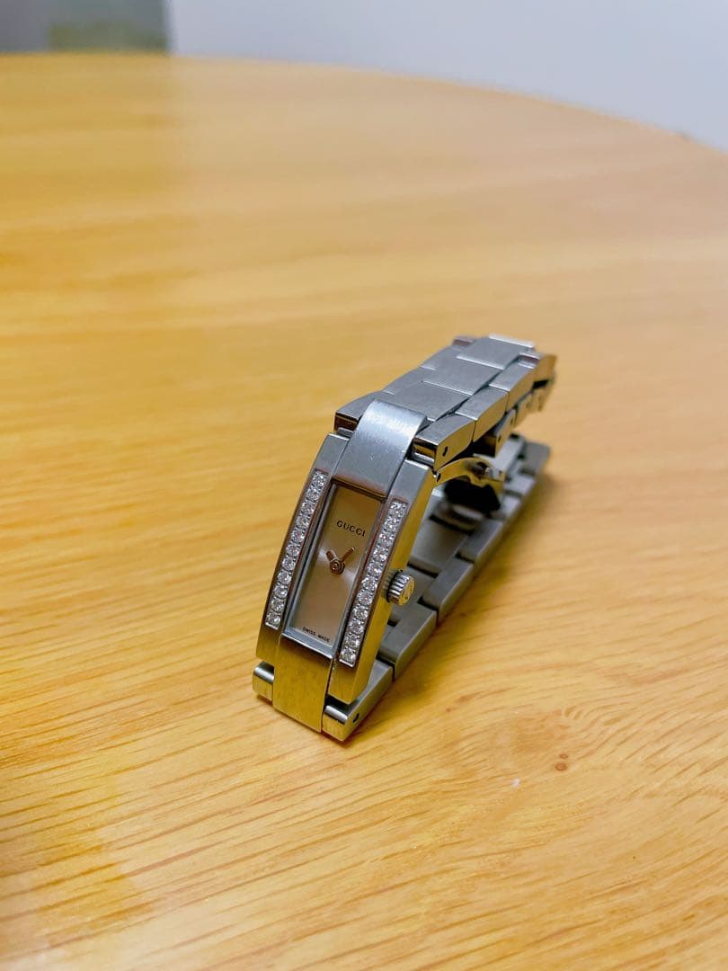 4600L ダイヤベゼル GUCCI グッチ 時計 レディース