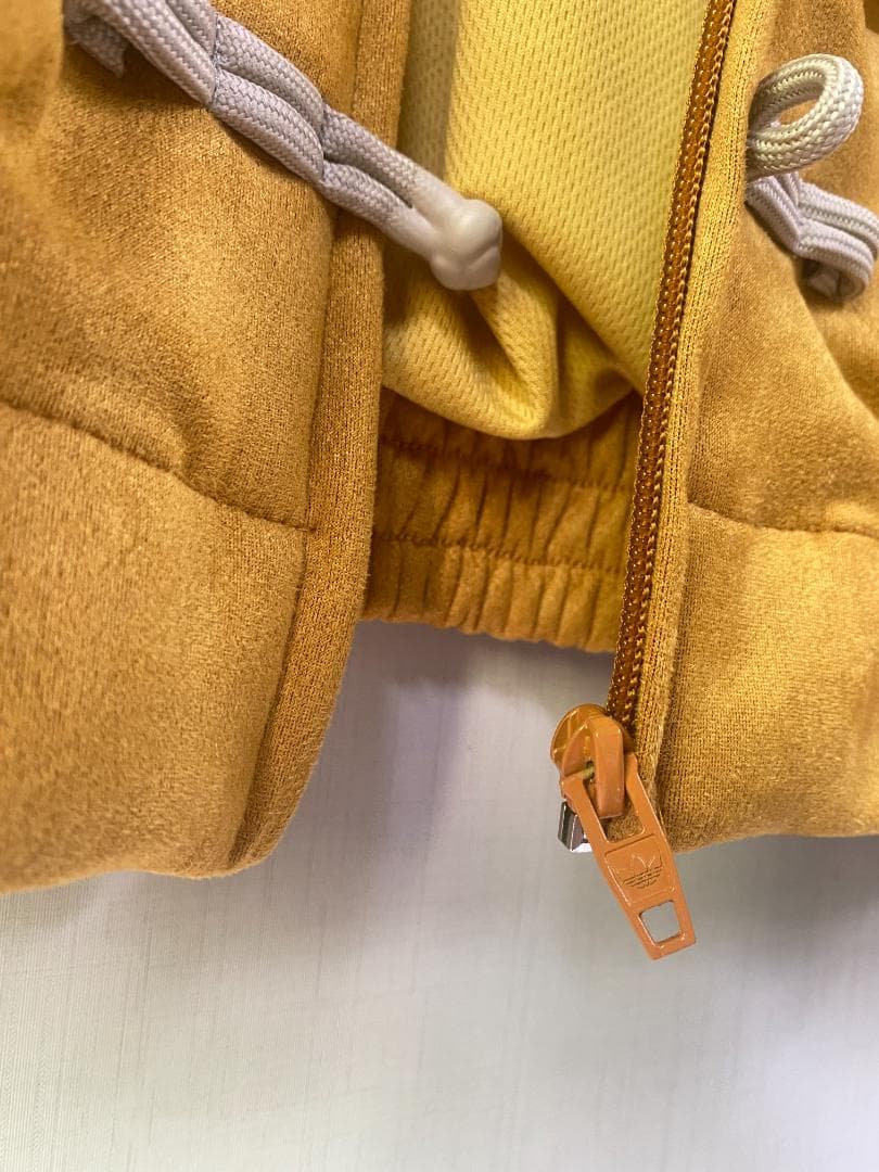 adidasアディダス 中国限定蛇年トラックジャケット 明黄色 M