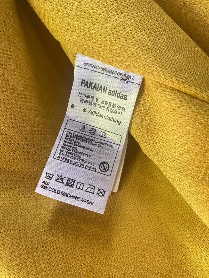 adidasアディダス 中国限定蛇年トラックジャケット 明黄色 M