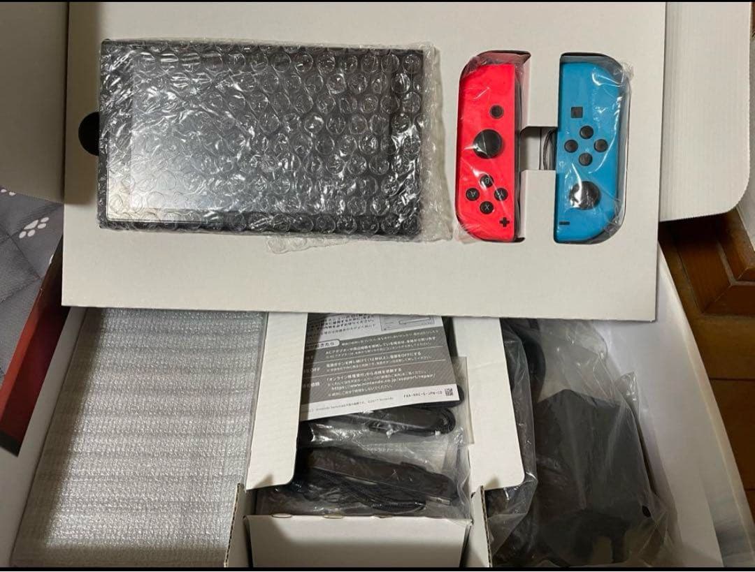 Nintendo Switch 本体　マリオパーティ&ケースおまけ付き