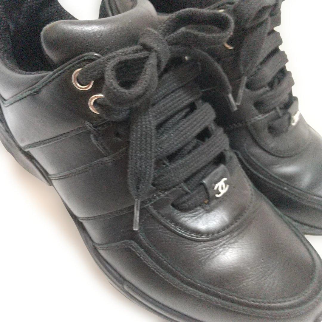 美品 CHANEL ブラック レザースニーカー 37 (24cm)